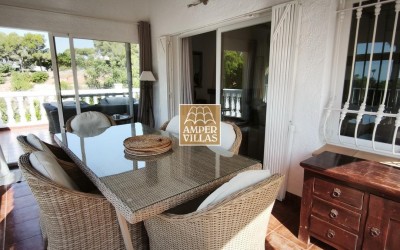 Spacious villa with guest apartment within short distance of the center of Altea la Vella.